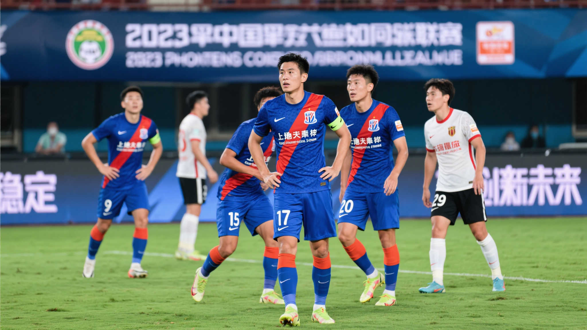 长树立榜样 长树立榜样